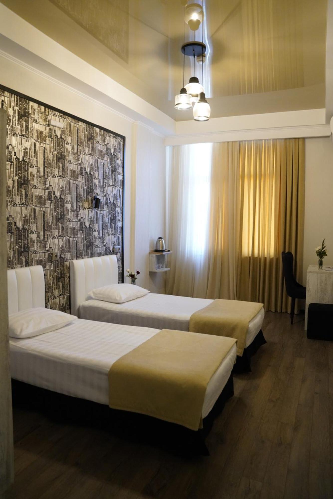 Hotel Panoramic Koutaïssi Extérieur photo